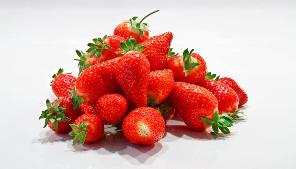 Strawberries Benefits and Nutrition Facts
