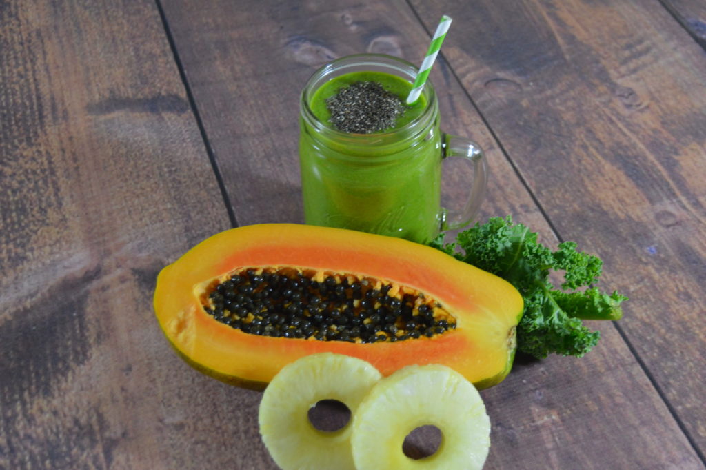 Tropical Papaya Pineapple Kale Green Smoothie Recipe