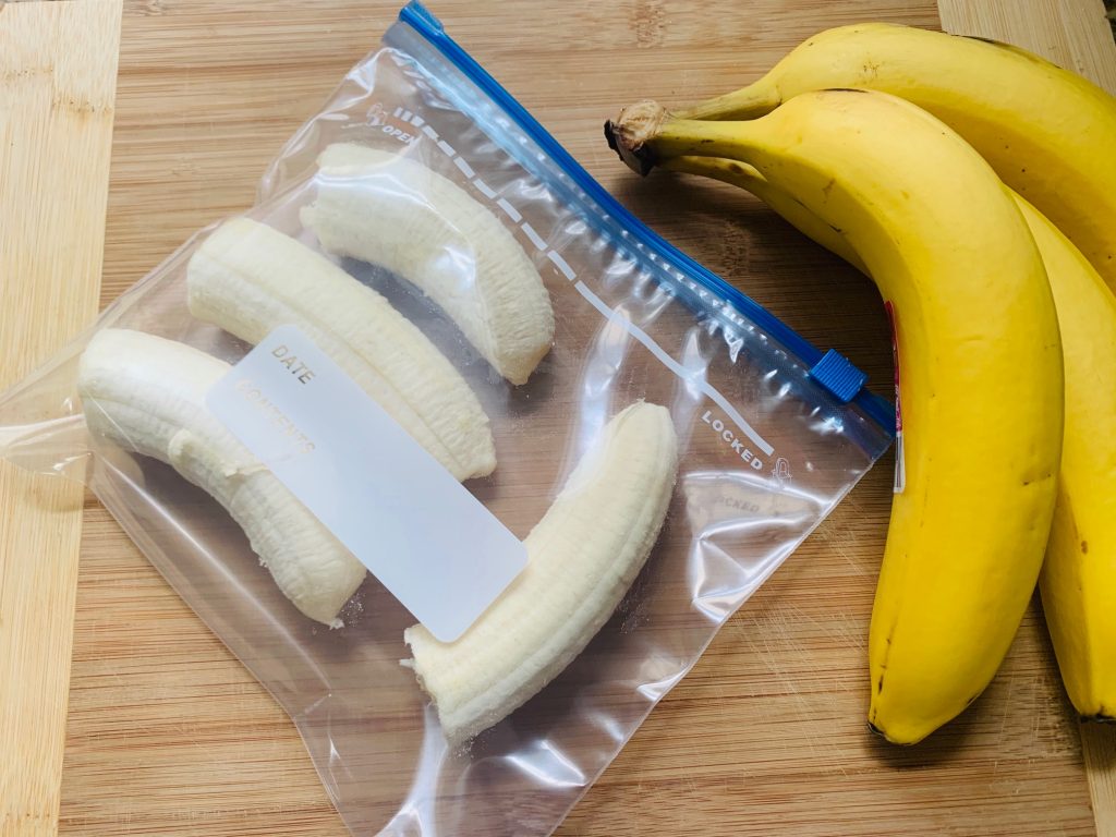 How to Freeze Bananas for Smoothie