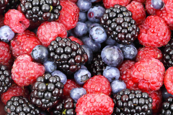 List of Freezer friendly small fruits for smoothies